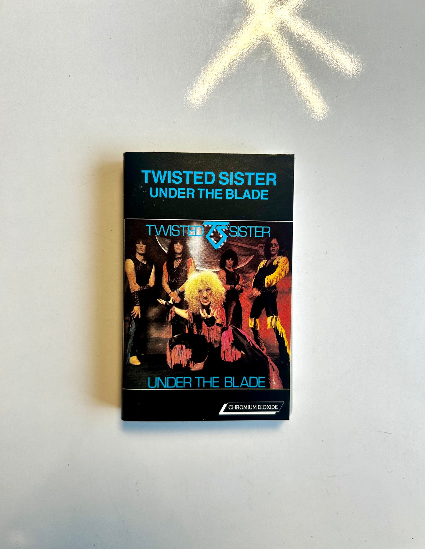 Twisted Sister, Under the Blade