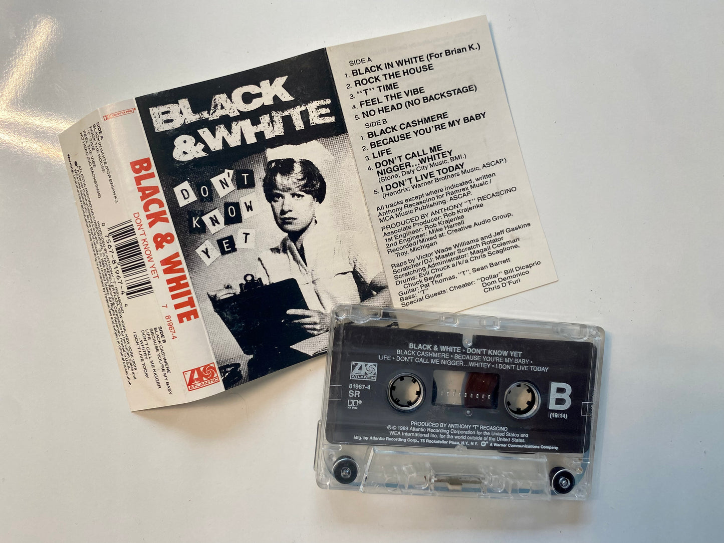 Black & White, Don't Know Yet