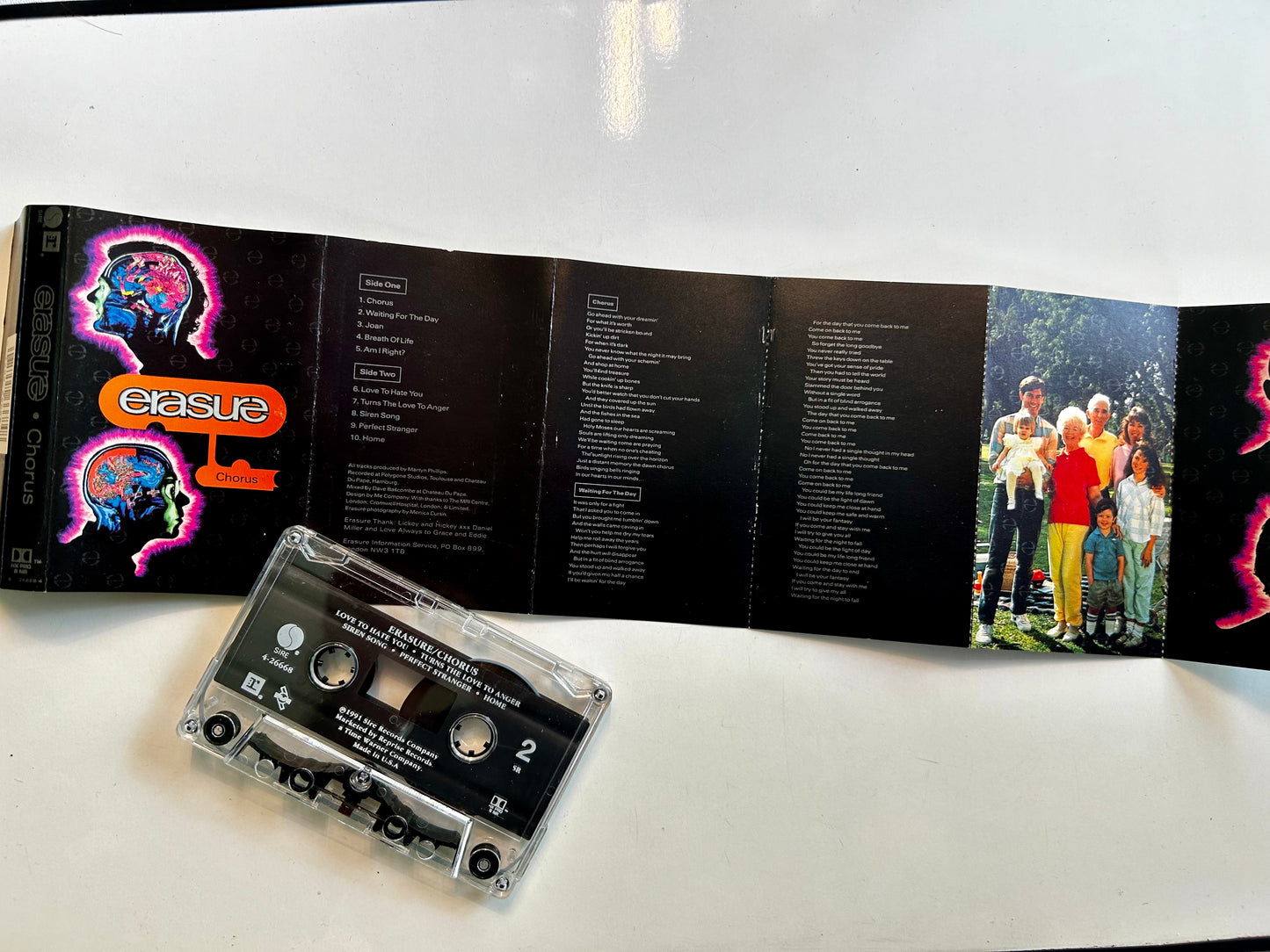 Erasure, Chorus