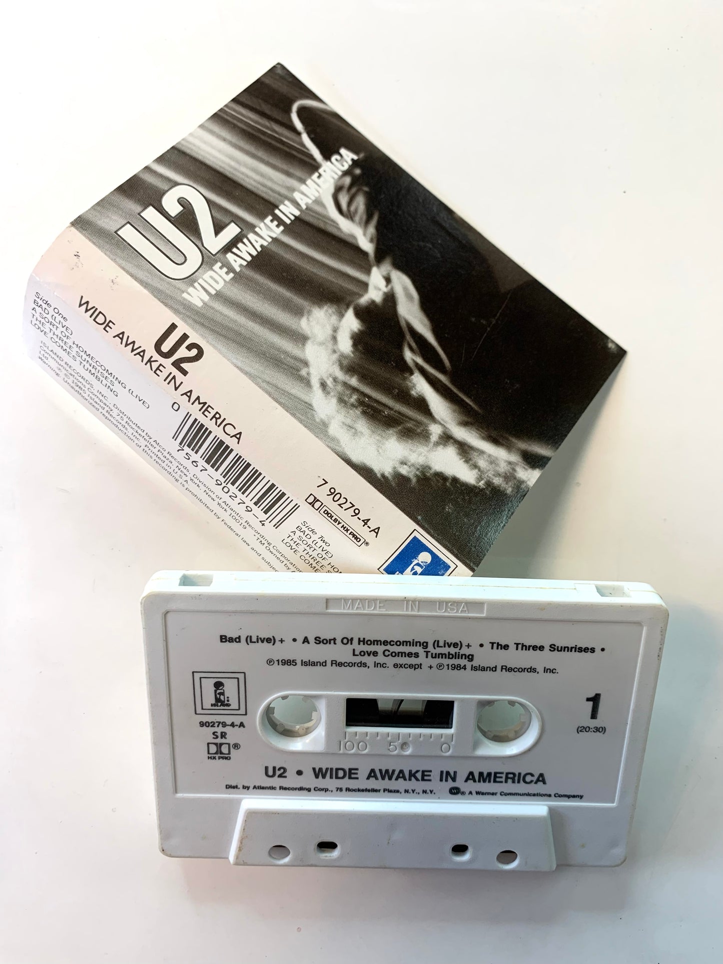 U2, Wide Awake in America
