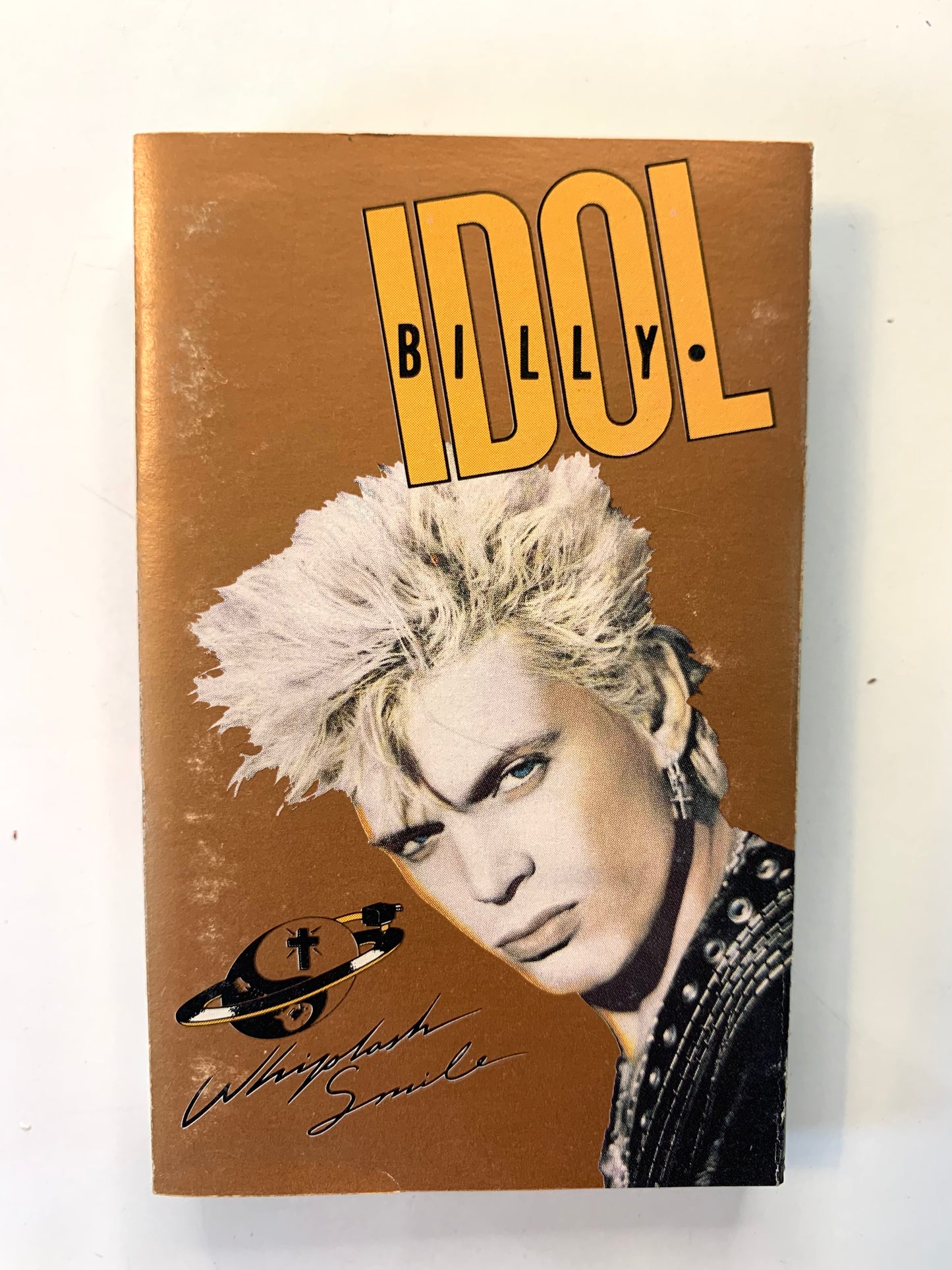 Billy Idol, Whiplash Smile