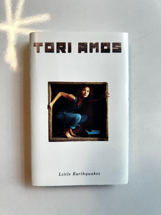 Tori Amos, Little Earthquakes