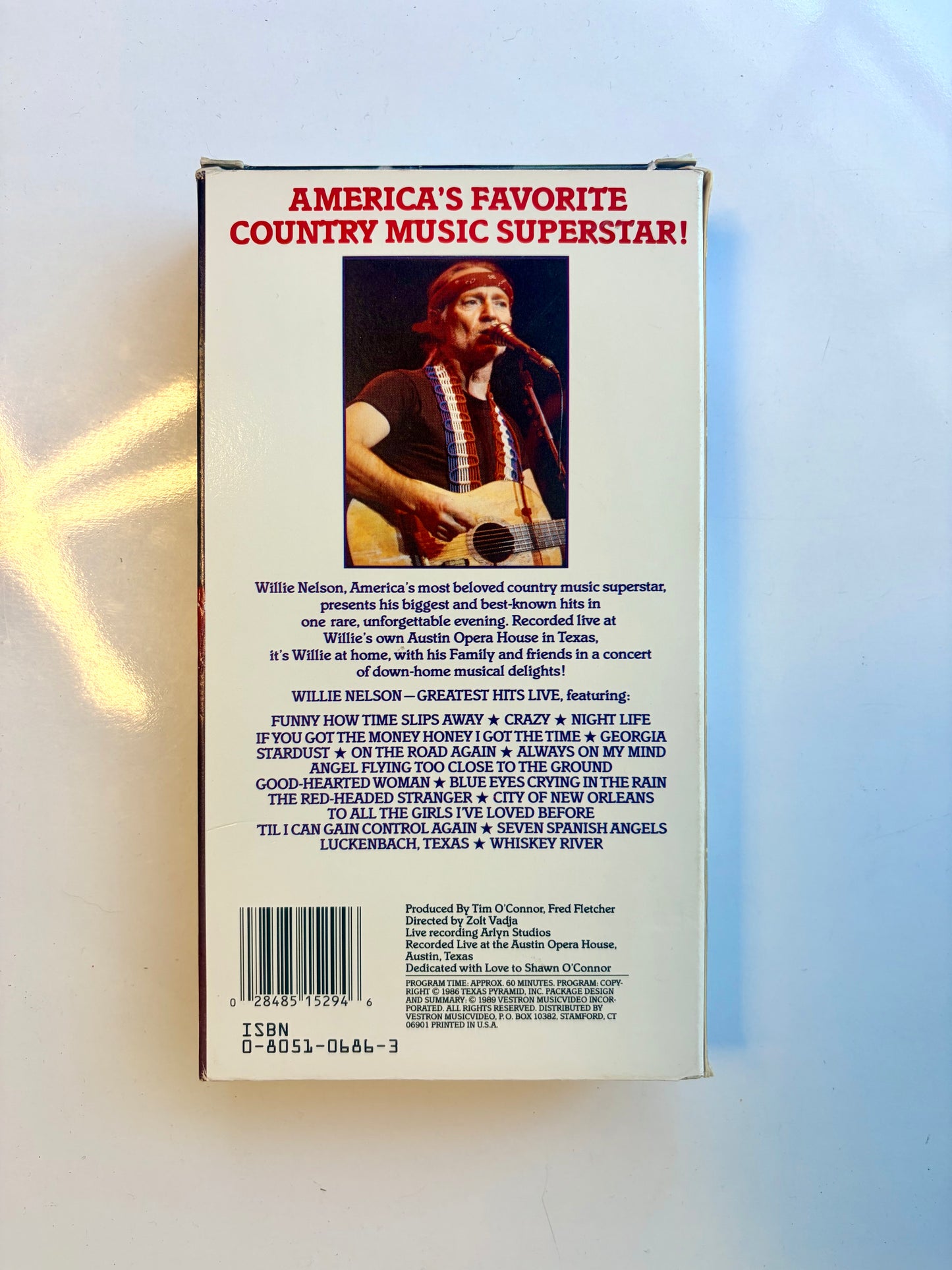 Willie Nelson, Greatest Hits Live VHS video