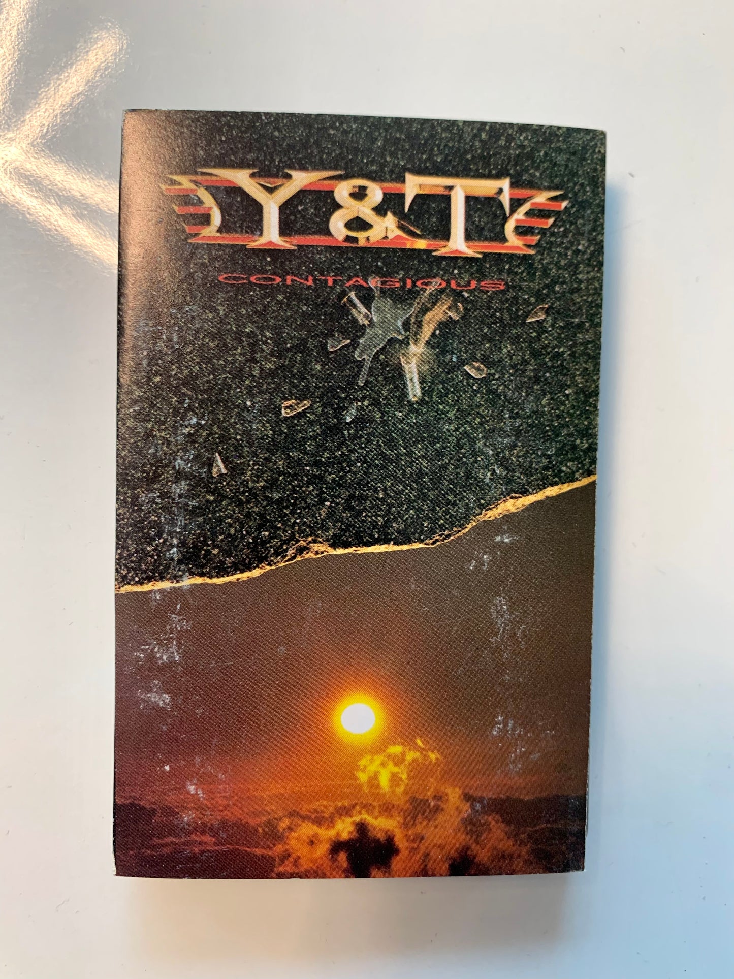 Y&T, Contagious