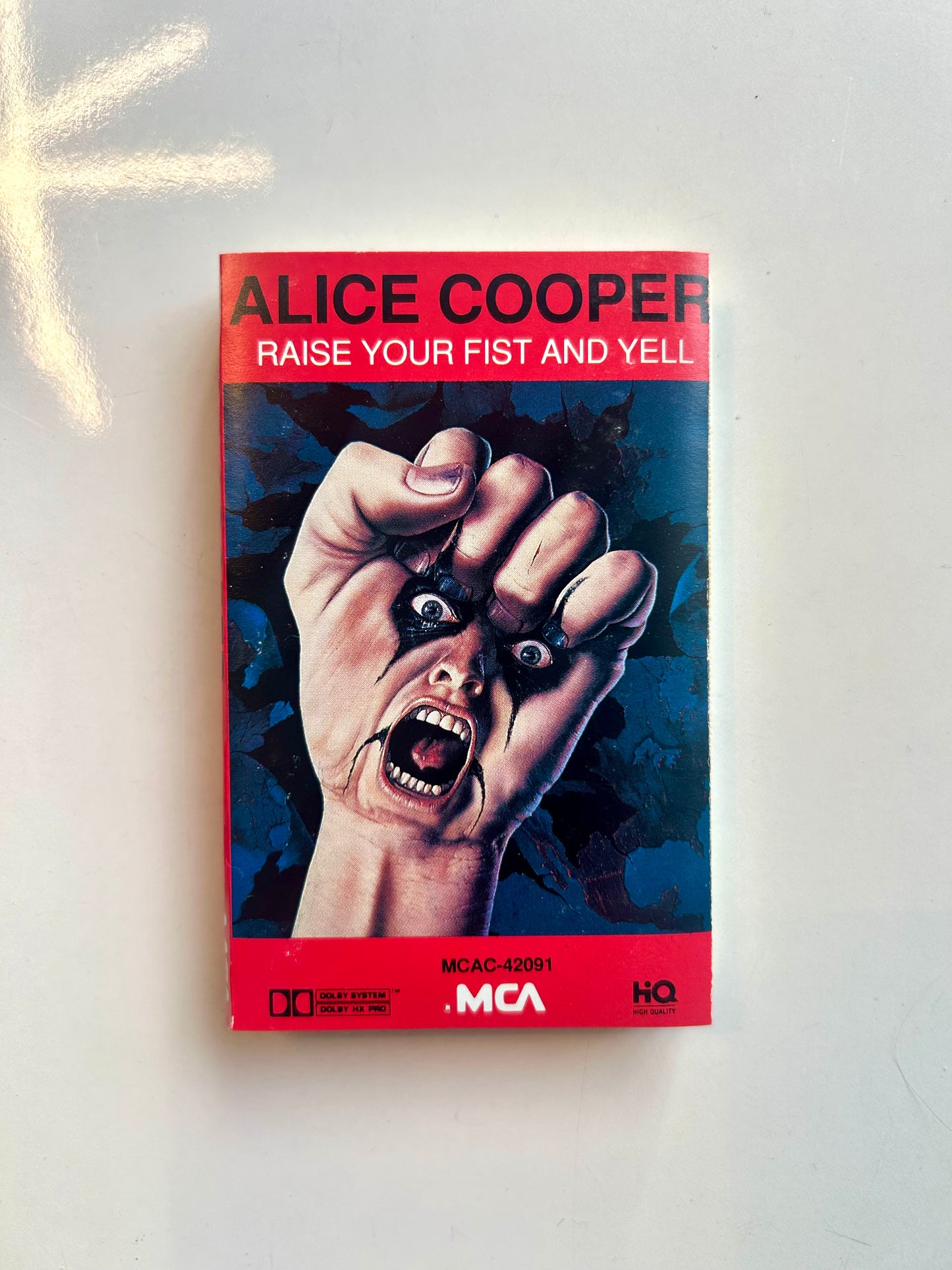 Alice Cooper, Raise Your Fist and Yell
