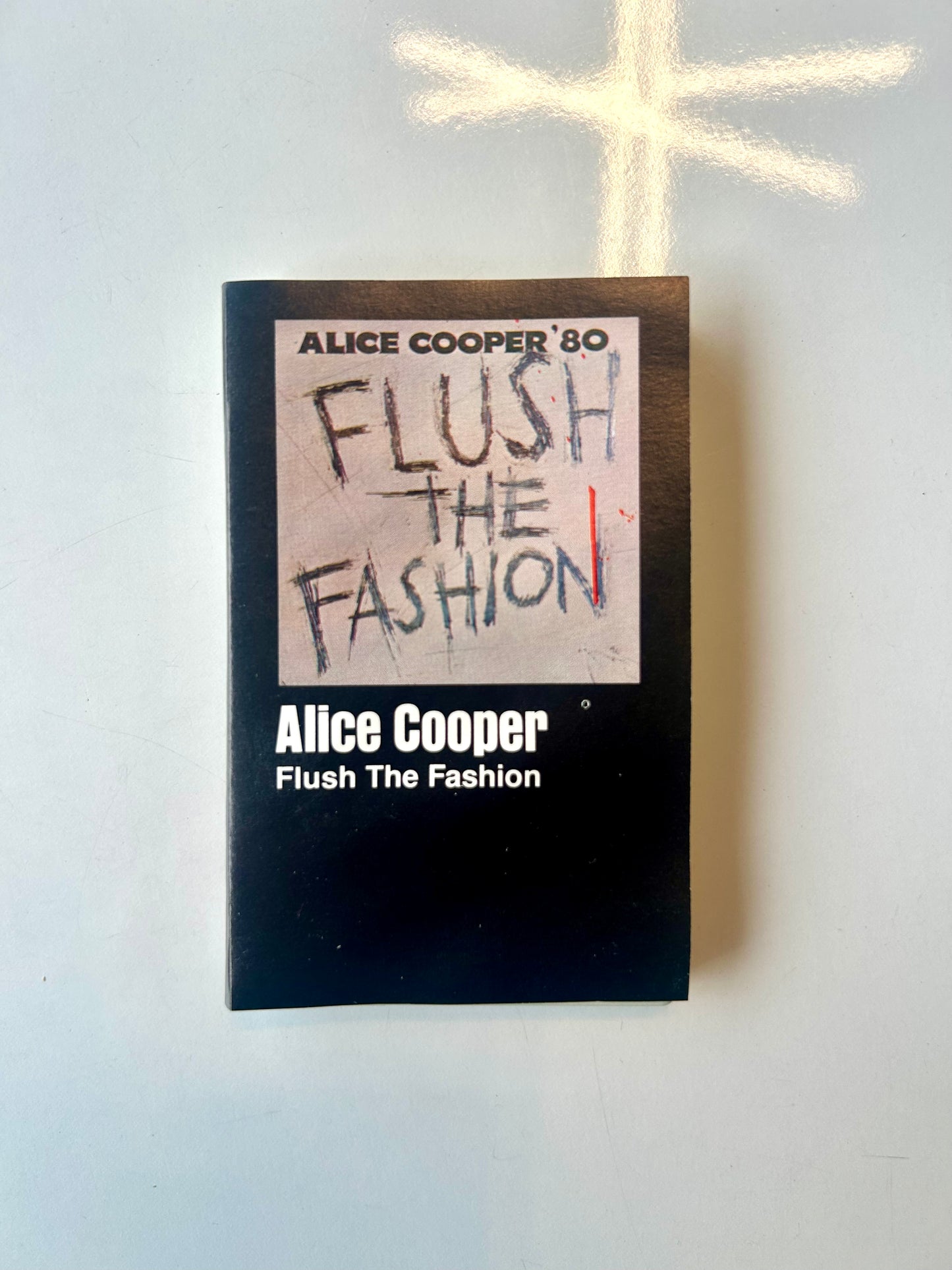 Alice Cooper, Flush the Fashion