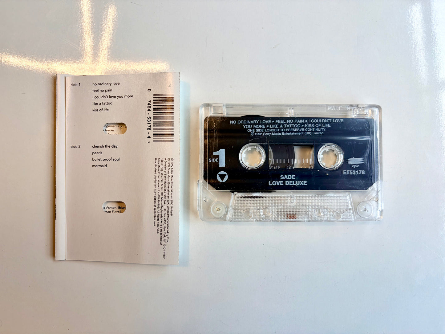 Sade, Love Deluxe cassette