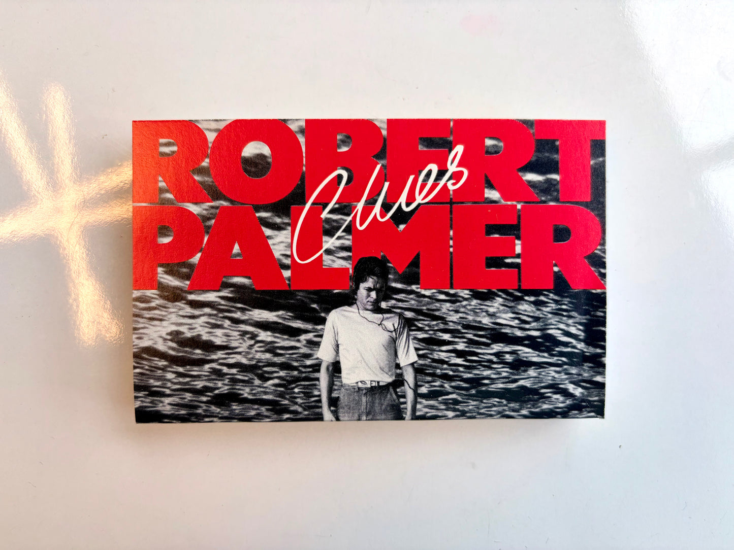 Robert Palmer, Clues