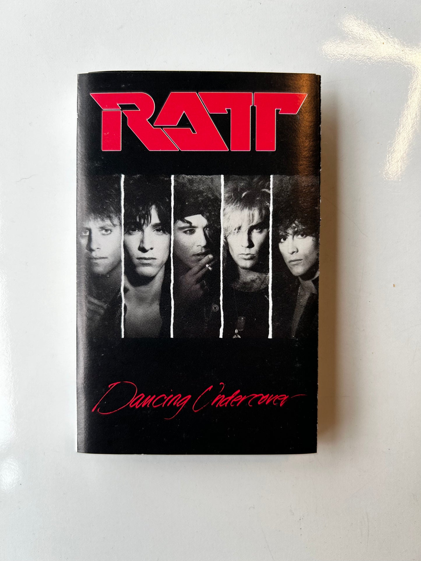 Ratt, Dancing Undercover