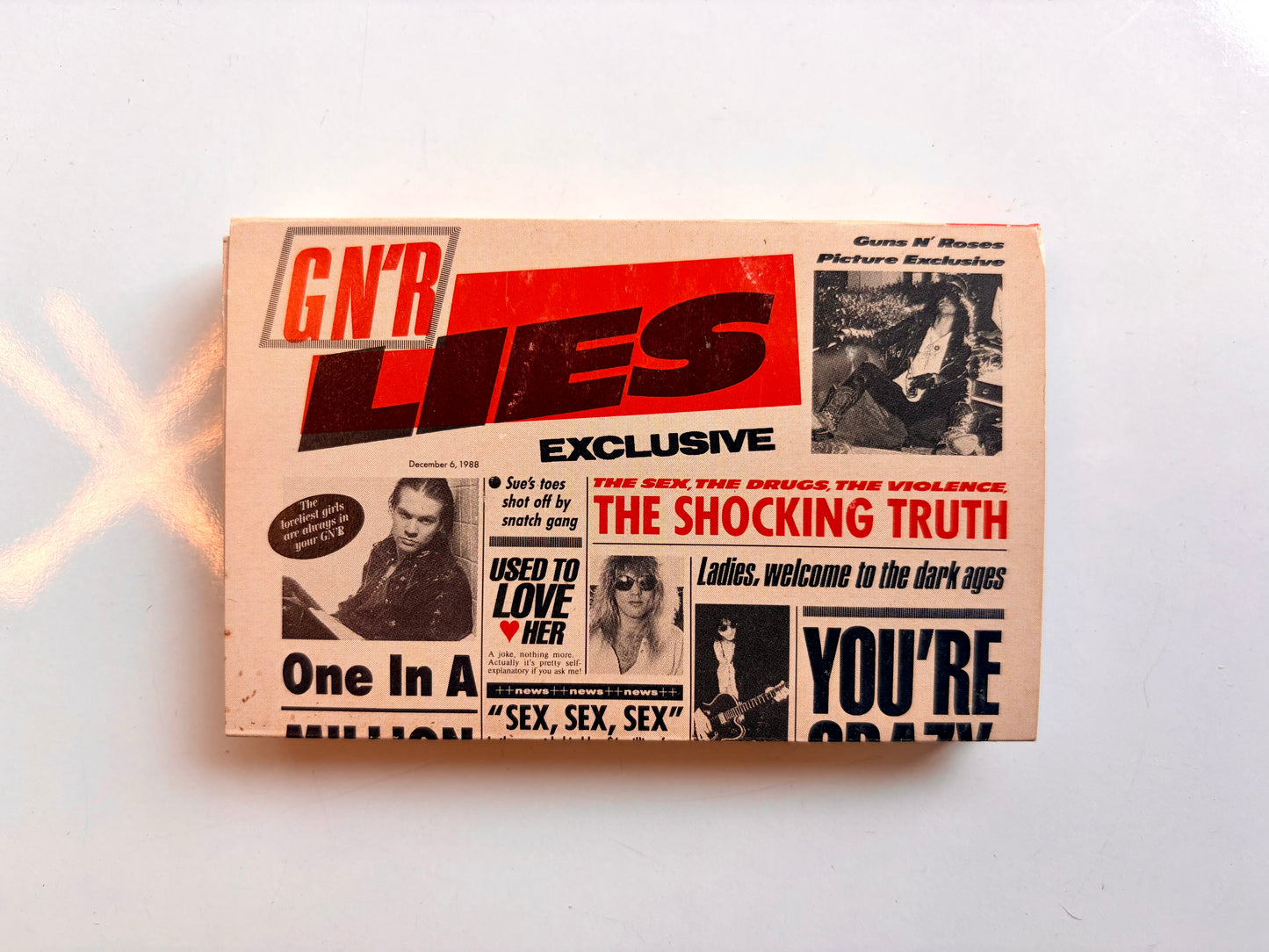 Guns N' Roses, Lies