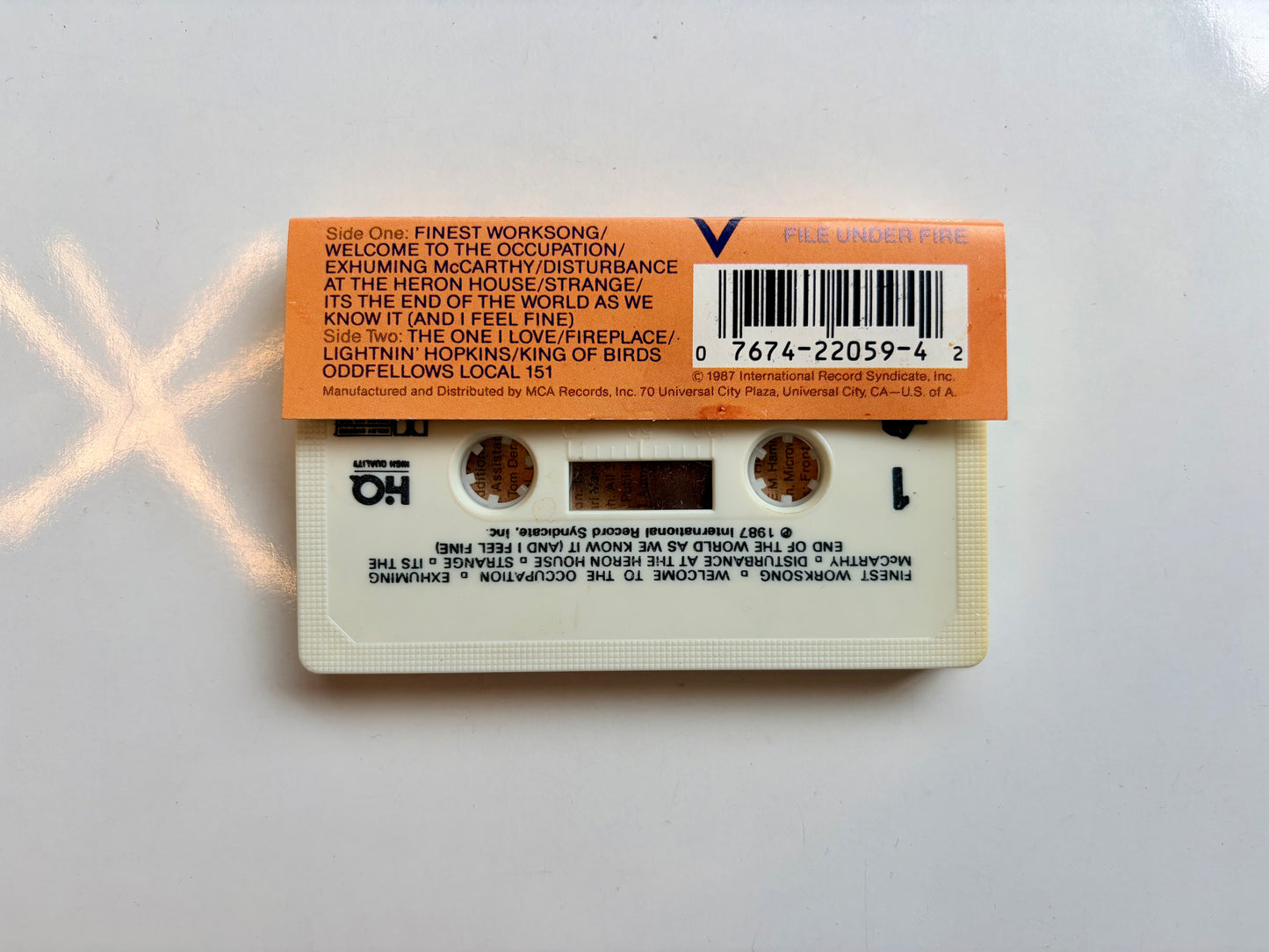 R.E.M., Document