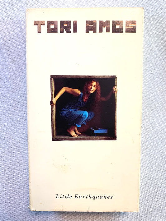 Tori Amos, Little Earthquakes