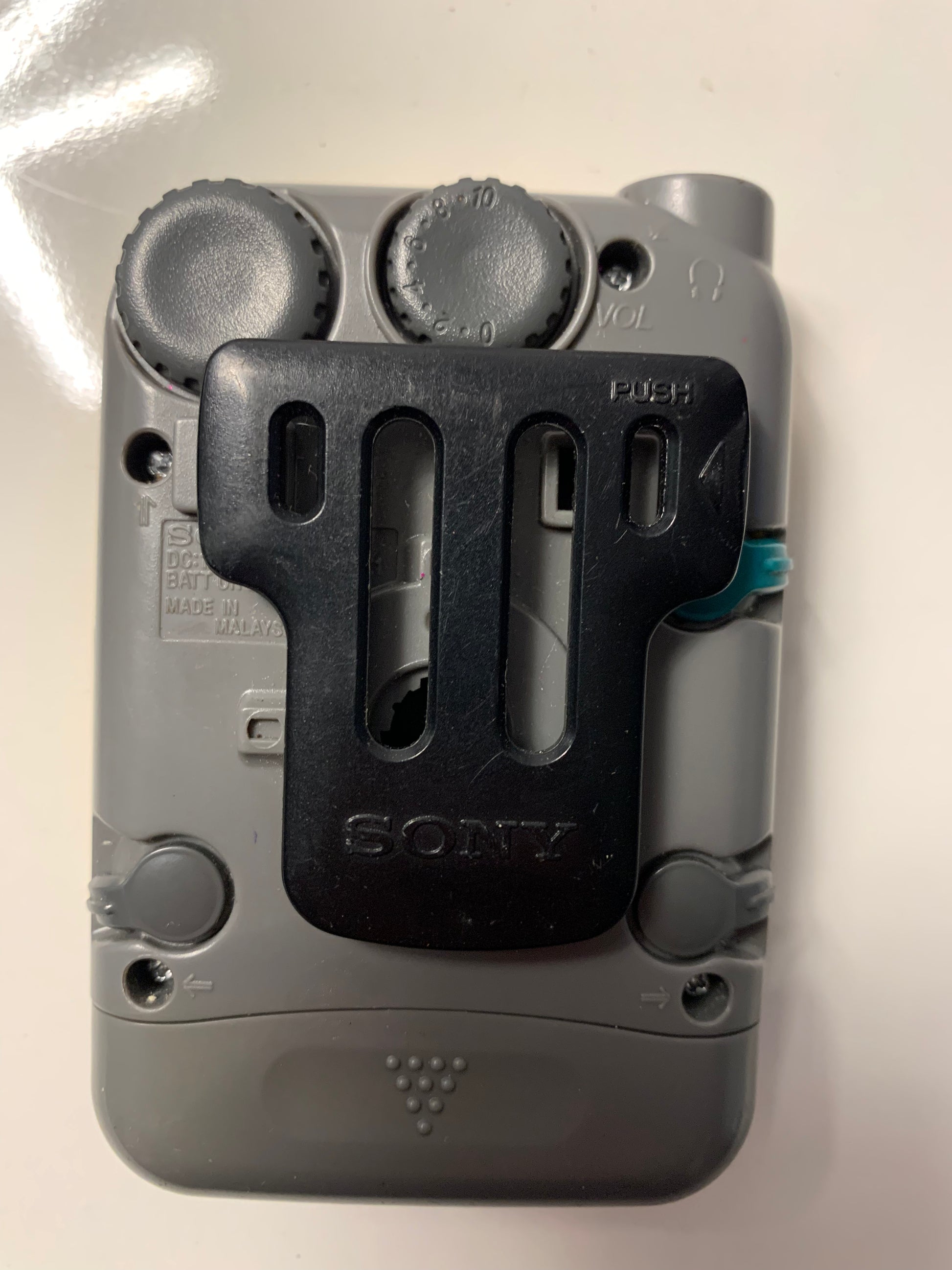 Sony Sports AM/FM Walkman – PlaybackTapes