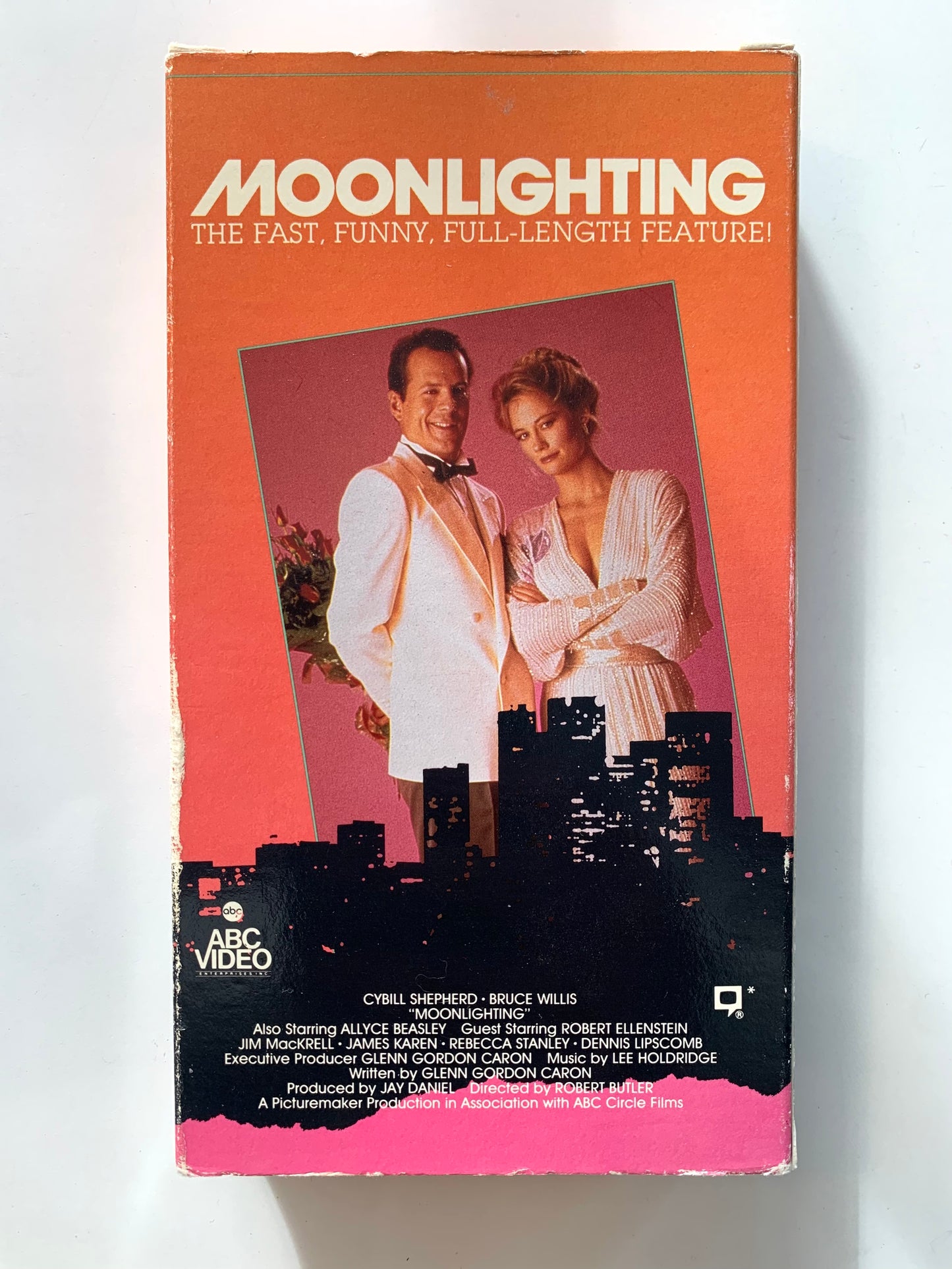 Moonlighting, The Fast, Funny, Full-Length Feature!