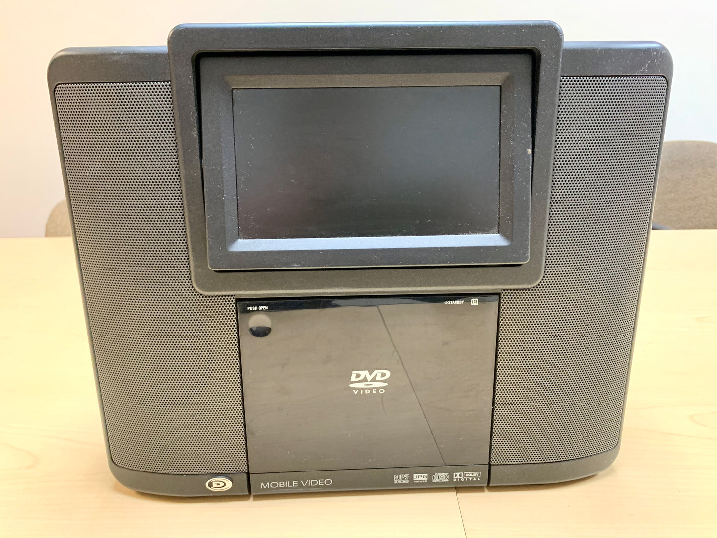 Sony Venturer LCD DVD/CD Player